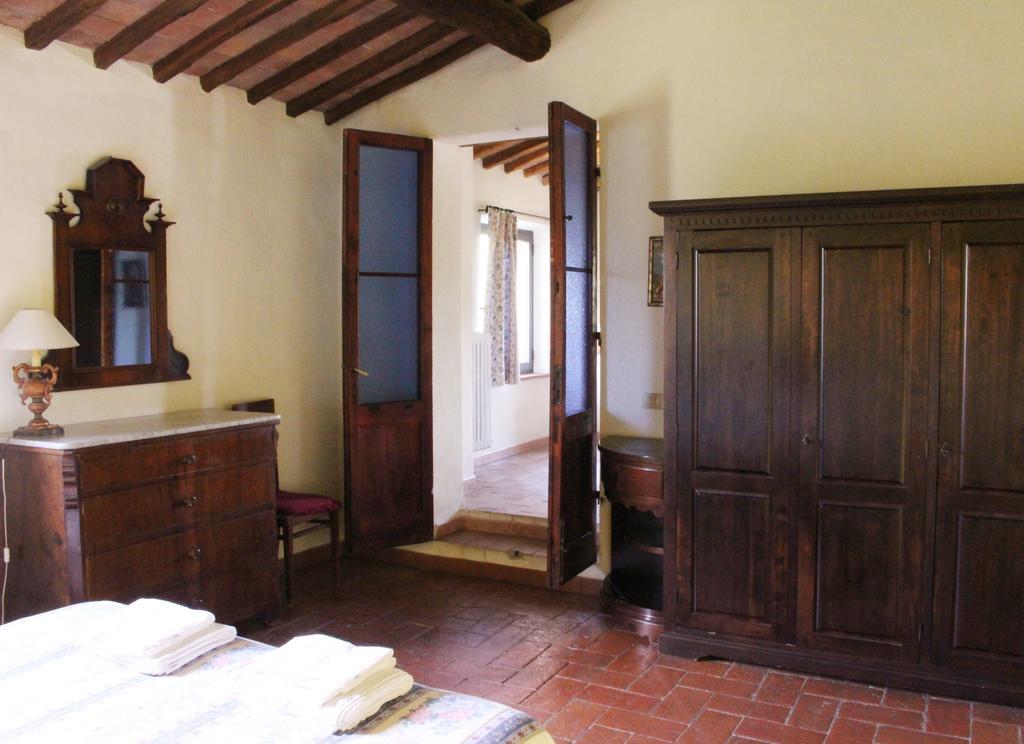 Agriturismo La Grotta Di Montecchino Siena Bagian luar foto